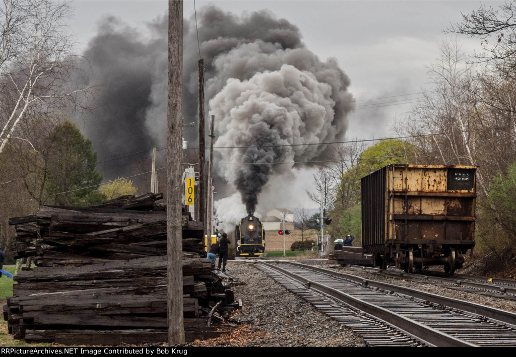 RBMN 2102 with a show of exhaust at Haucks